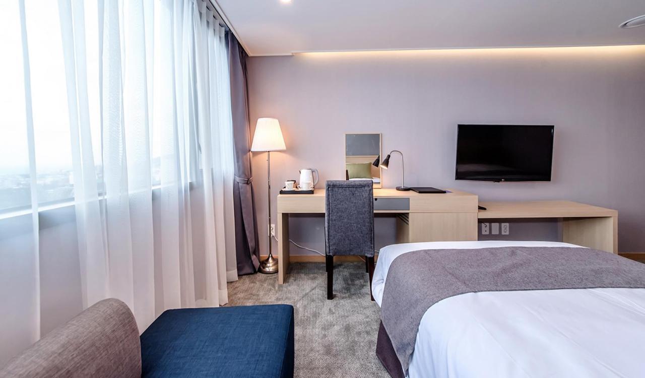 Hotel Shalom Jeju Ngoại thất bức ảnh