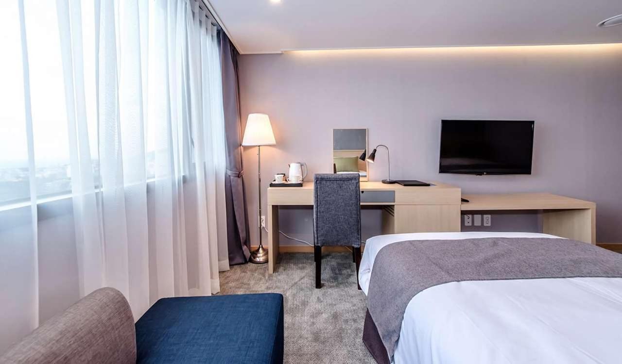 Hotel Shalom Jeju Ngoại thất bức ảnh