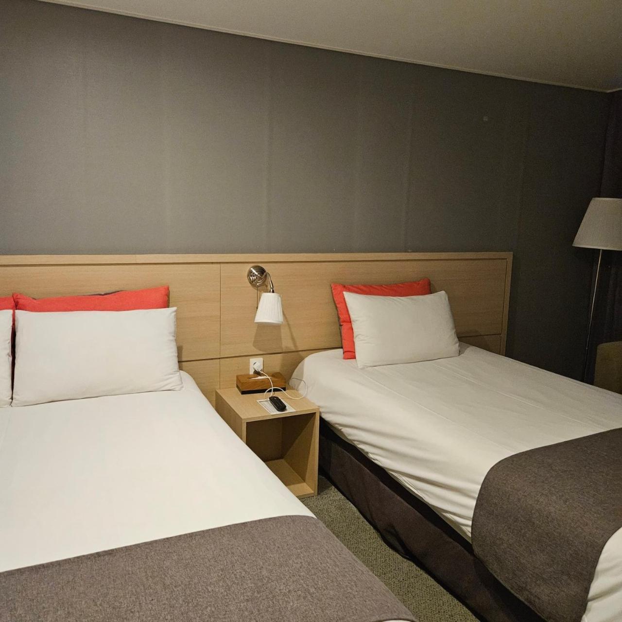 Hotel Shalom Jeju Ngoại thất bức ảnh